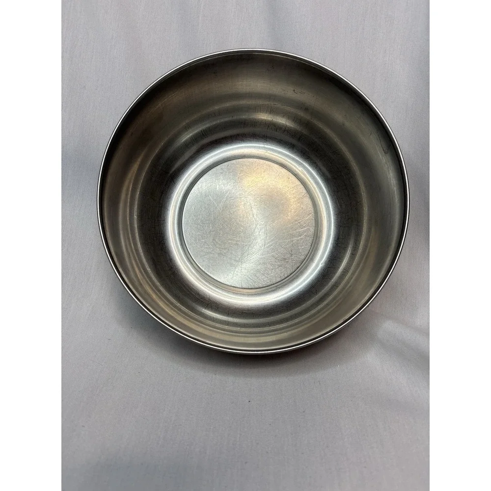 Stainless Steel Mixing Bowl 8‎ in Diameter Silver Solid